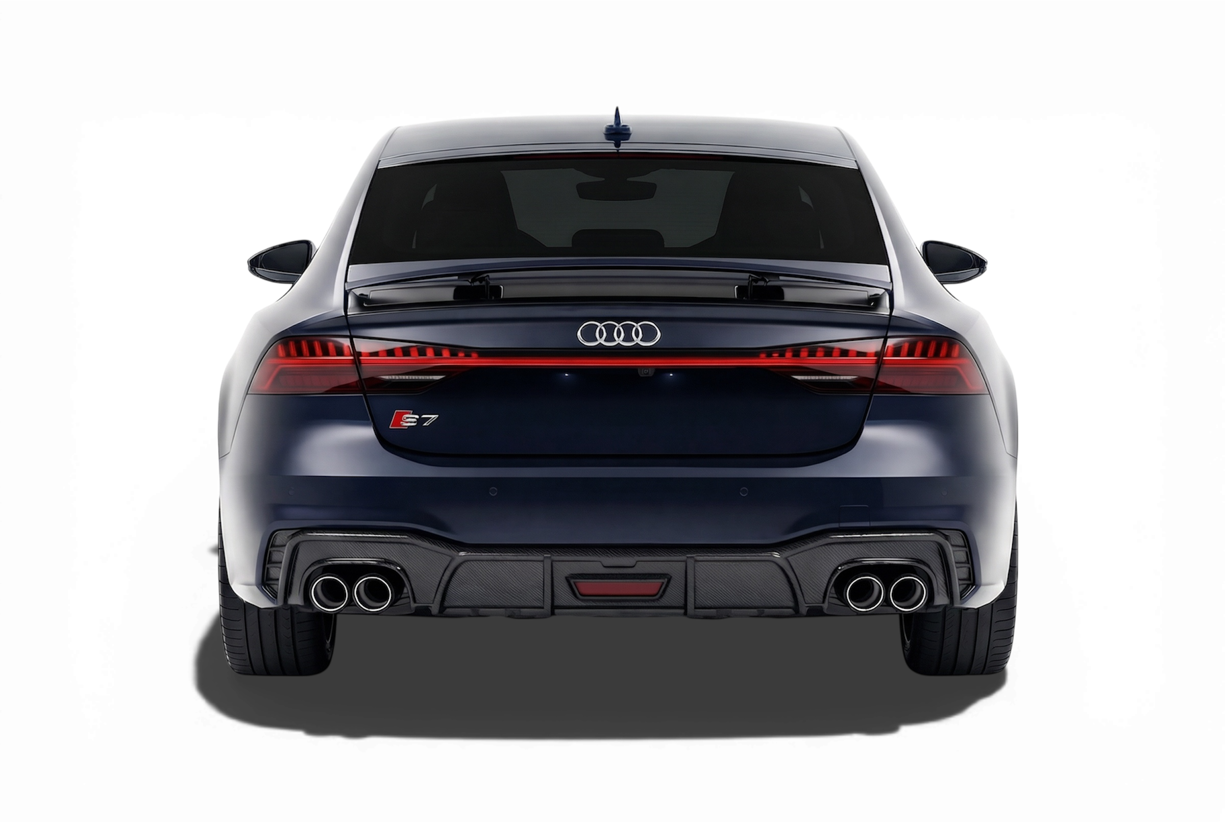 audi-a7-c8-s7-c8-carbon-fibre-diffuser-with-led-before