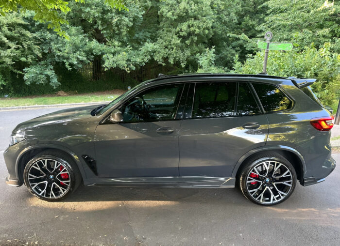 Bmw X5M F95 Carbon Fibre Side Skirts Close-Up – Asm Performance Lightweight Rocker Extensions For Premium Styling